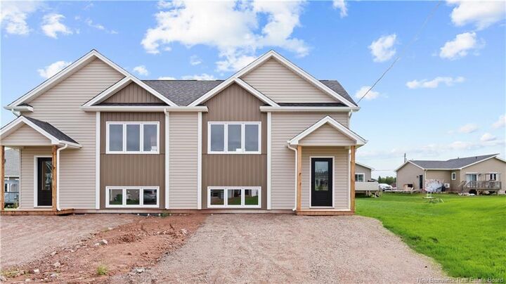 37 Alosier Crescent — photo 1