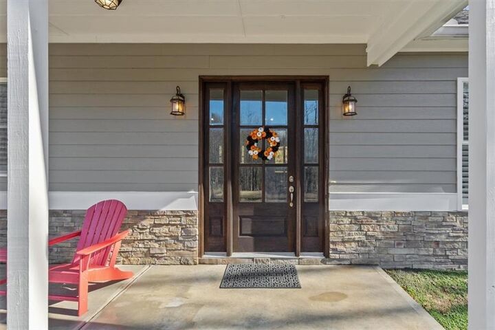 Property Photo:  108 Madison Court  GA 30143 