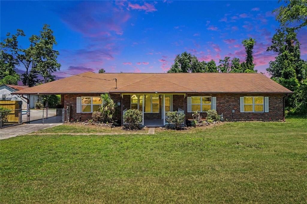 Property Photo:  961 McDaniel Mill Road  GA 30094 