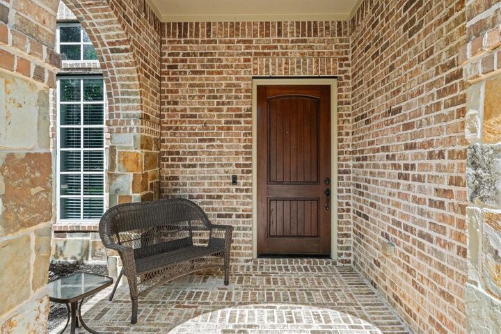 Property Photo:  130 E Cove View Trail  TX 77389 