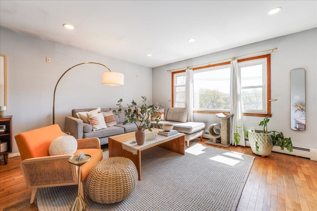 Property Photo: 565 Central Ave 2 NJ 07307