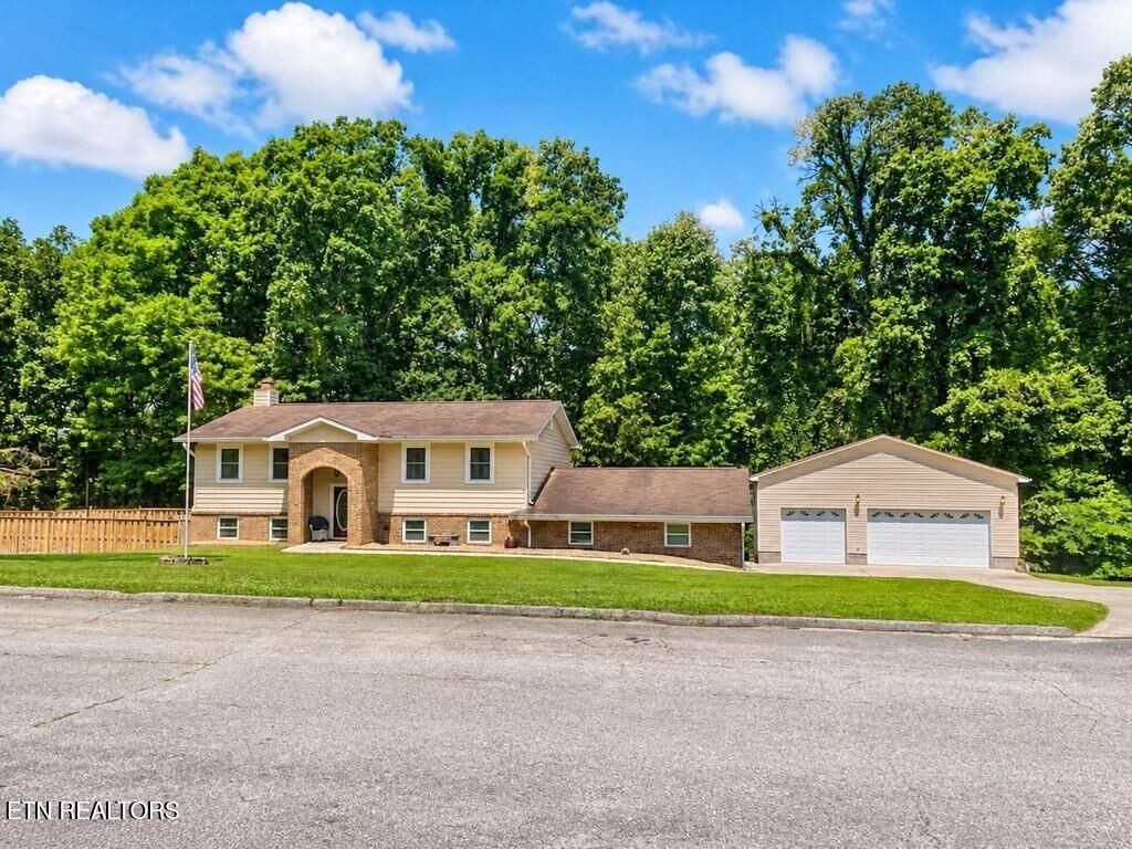 Property Photo:  145 Van Stowe Rd  TN 37748 