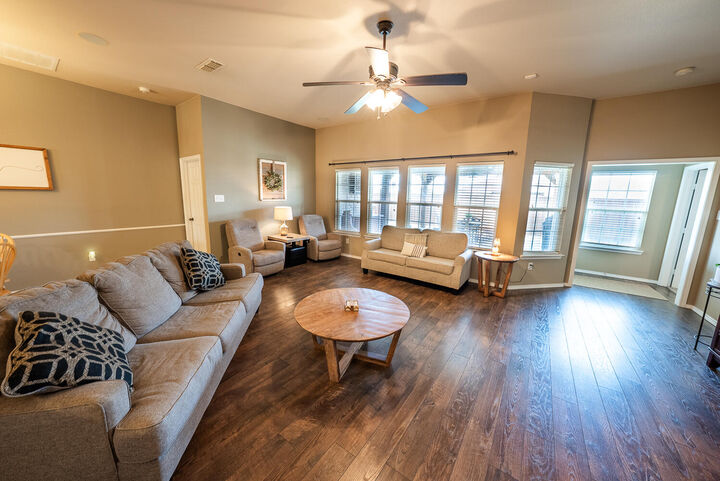 Property Photo: 10601 Elkhart Avenue TX 79424
