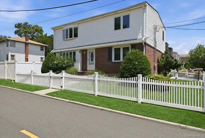 Property Photo:  258 Marguerite Avenue  NY 11001 