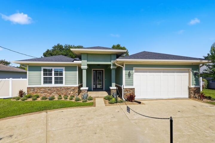 Property Photo:  45 Laramie Drive  FL 32137 