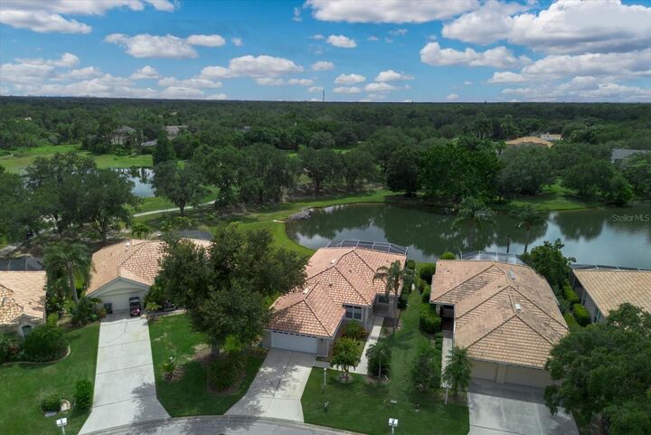Property Photo:  6726 Hickory Hammock Circle  FL 34202 