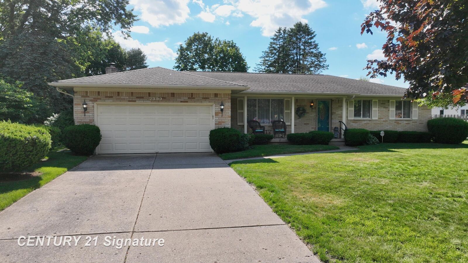 Property Photo:  2399 Plainview Drive  MI 48433 