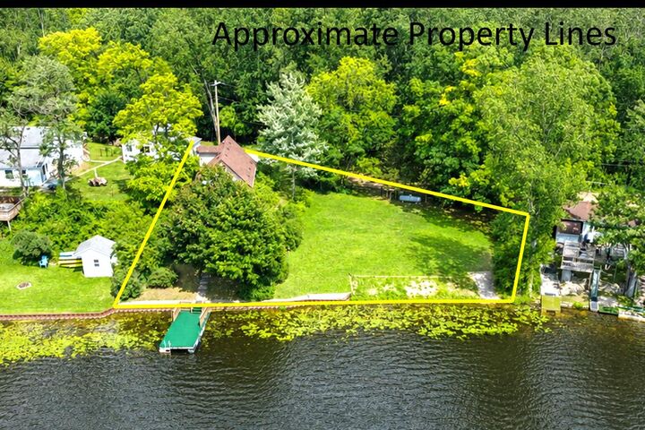 Property Photo:  1600 Mull Road  MI 49287 