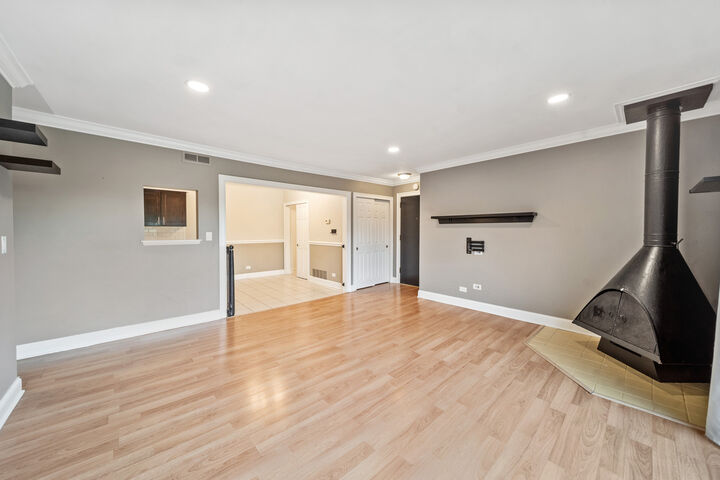 Property Photo:  621 Tralee Court 3C  IL 60193 