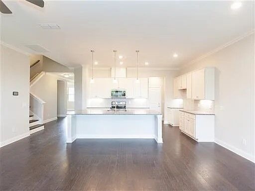 Property Photo:  163 Cape Private Cir  TN 37066 