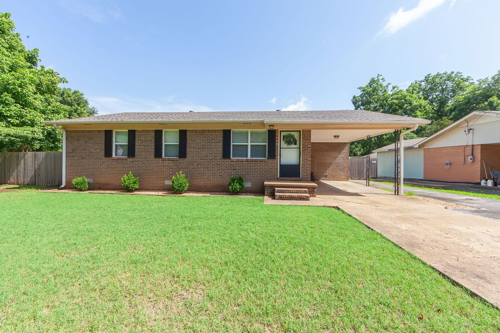 Property Photo:  5169 McKellar St  TN 38358 