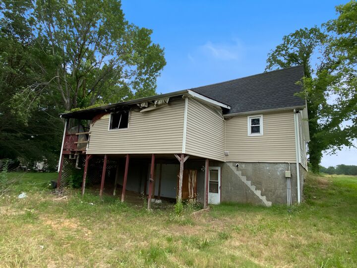 Property Photo: 1155 Woodson Rd TN 37146