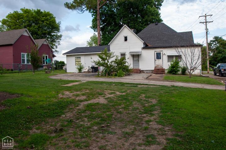 Property Photo: 530 S 7th AR 72450