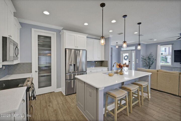 Property Photo:  14657 Littleleaf Drive  FL 32258 