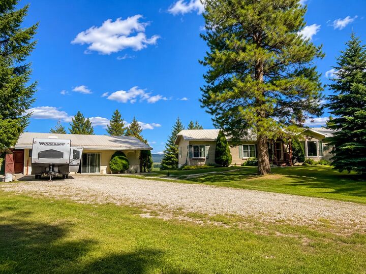 Property Photo:  3641 Hill Loop Rd  WA 99141 