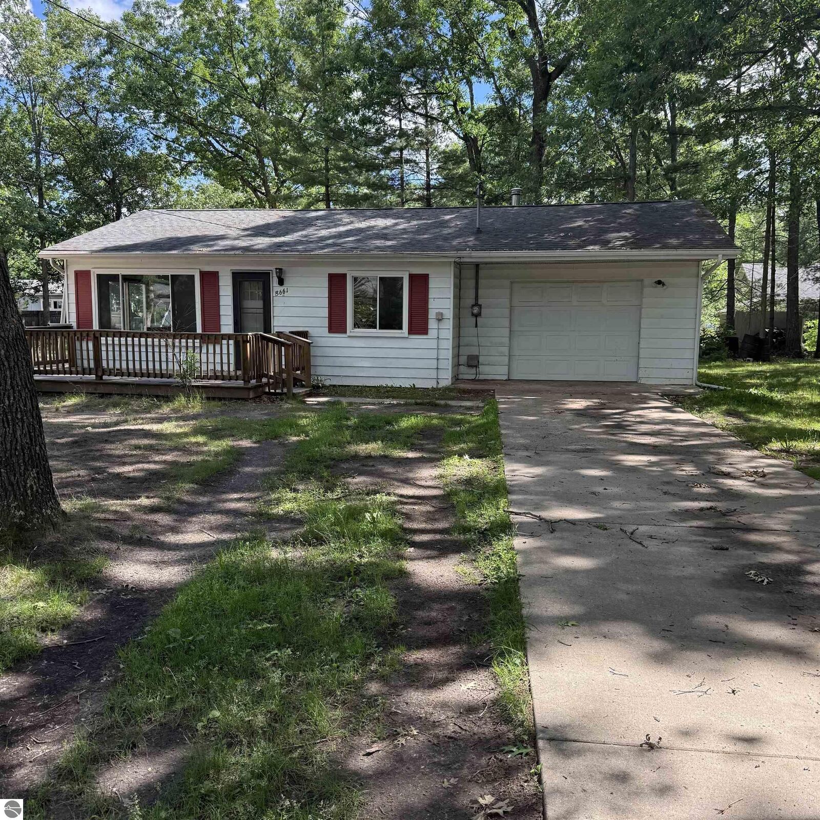 Property Photo:  3661 Little Island Drive  MI 48748 