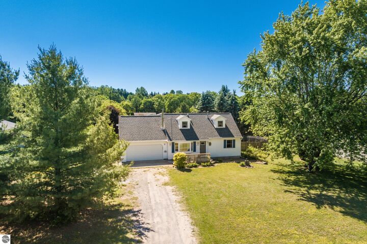 Property Photo: 10530 S Walnut Drive MI 49684