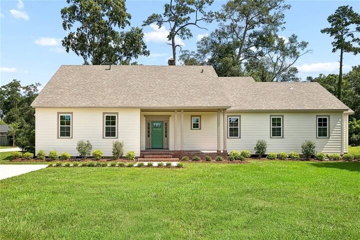 Property Photo:  44060 Forbes Farm Drive  LA 70403 