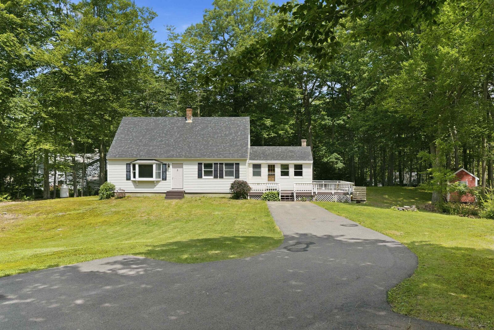 Property Photo:  5 Council Tree Lane  NH 03894 