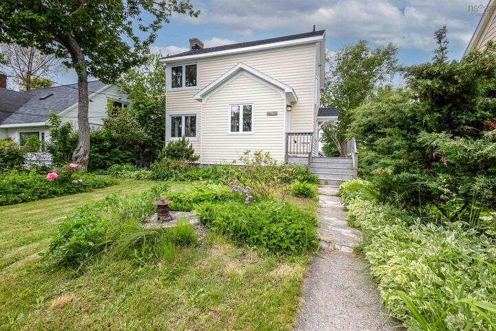 Property Photo:  81 Howe Street  NS B1L 4T9 