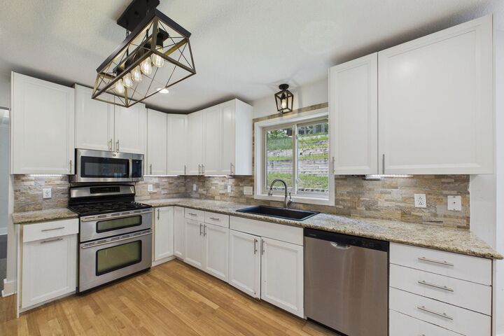 Property Photo:  2209 Beacon Drive SW  MN 55902 