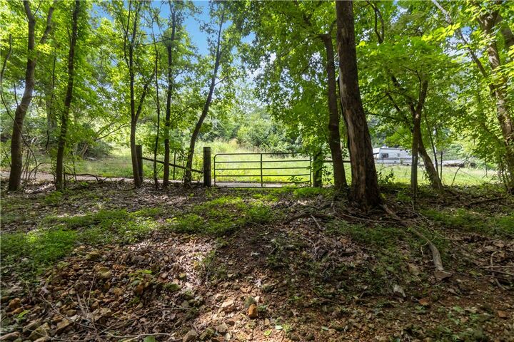 Property Photo:  Tract 1B, 3 Acres W Davis Road  AR 72704 