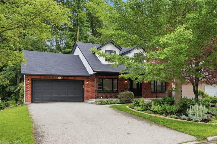 292 Thorncrest Drive — photo 1