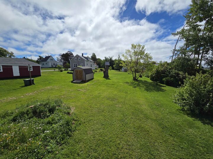 Property Photo:  10 Sutherland Avenue  PE C0A 2B0 