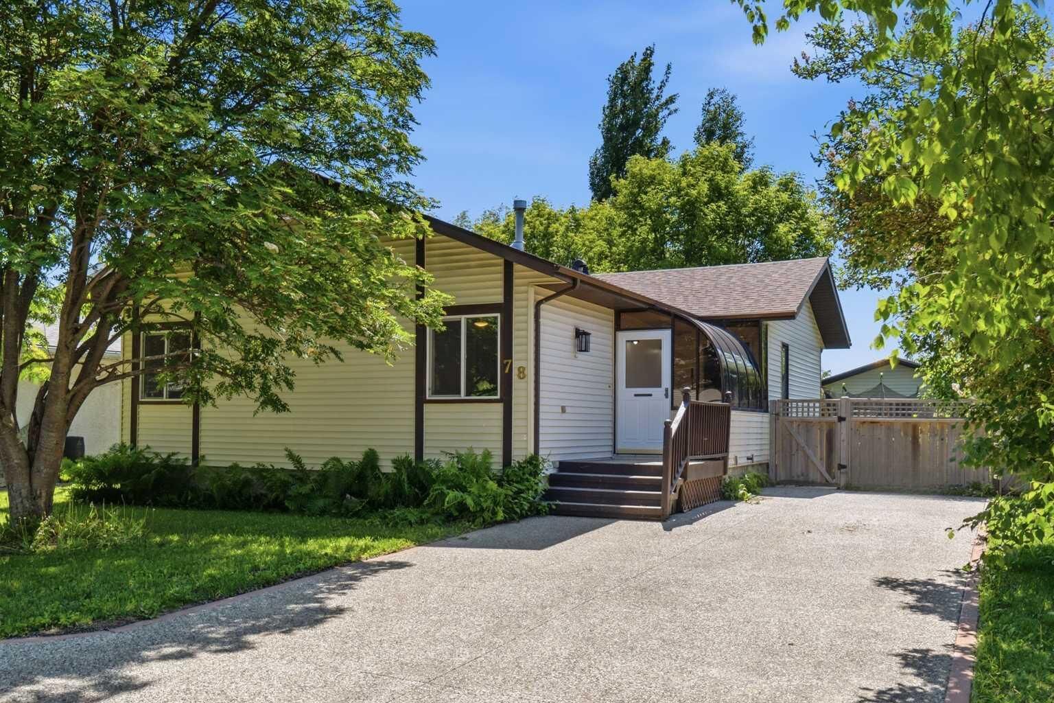 Property Photo: 78 Harolds Hollow AB T7S 1C4