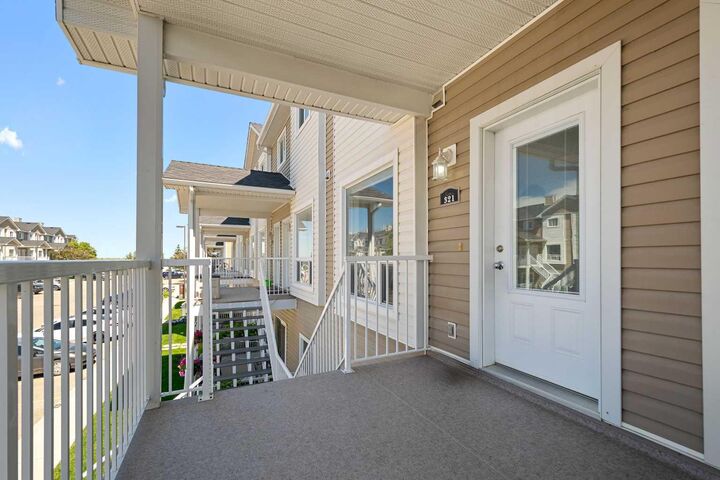 Property Photo: 321 Sunrise Terrace NE AB T1V 0C3