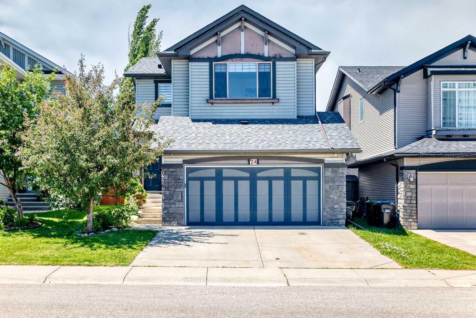 Property Photo:  24 Brightonstone Gardens SE  AB T2Z 0C7 