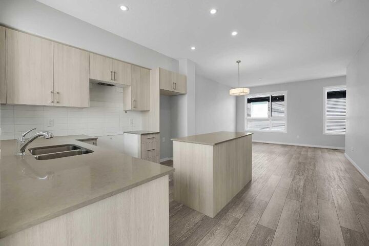 1350 Cornerstone Street NE 302 — photo 1