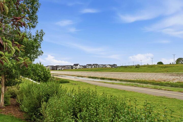 Property Photo: 111 Rainbow Falls Gate 31 AB T1X 0Z5