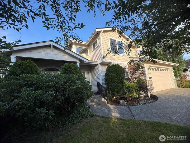 Property Photo:  510  3rd Avenue N  WA 98020 