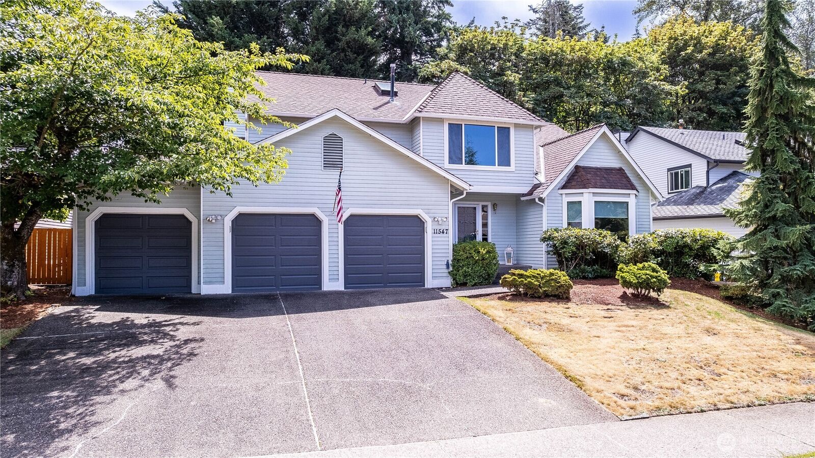 Property Photo:  11547 SE 323rd Place  WA 98092 