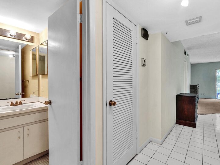 Property Photo:  9101 W Sample Road 204  FL 33065 