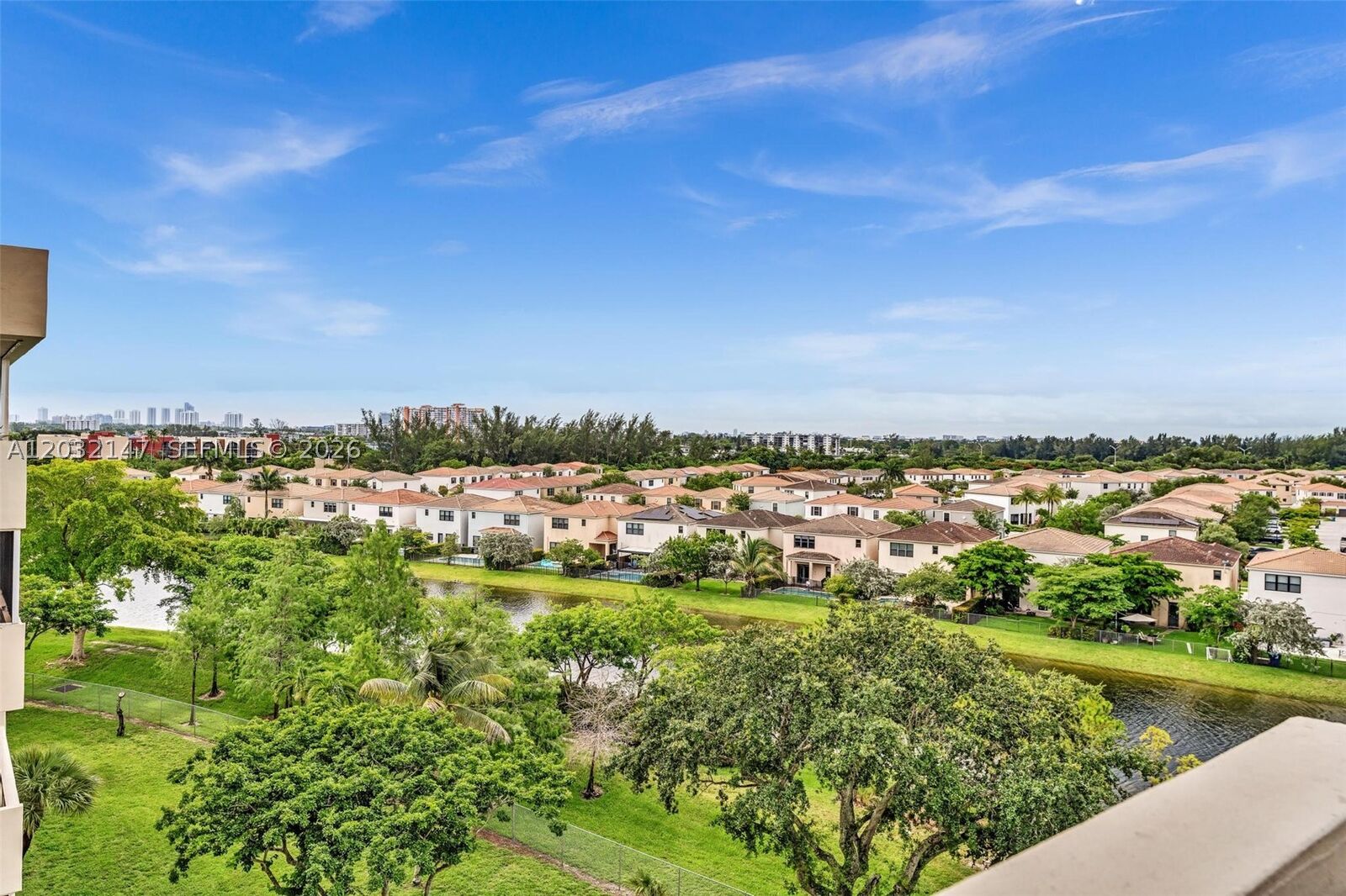 Property Photo:  800 NE 195th St 710  FL 33179 