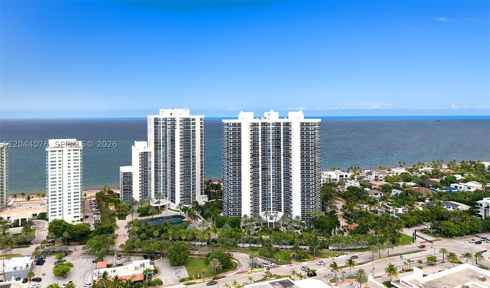 Property Photo: 3100 N Ocean Blvd 1004 FL 33308