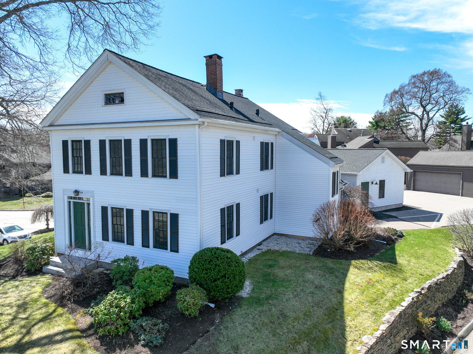 Property Photo:  5 Hollister Way North  CT 06033 