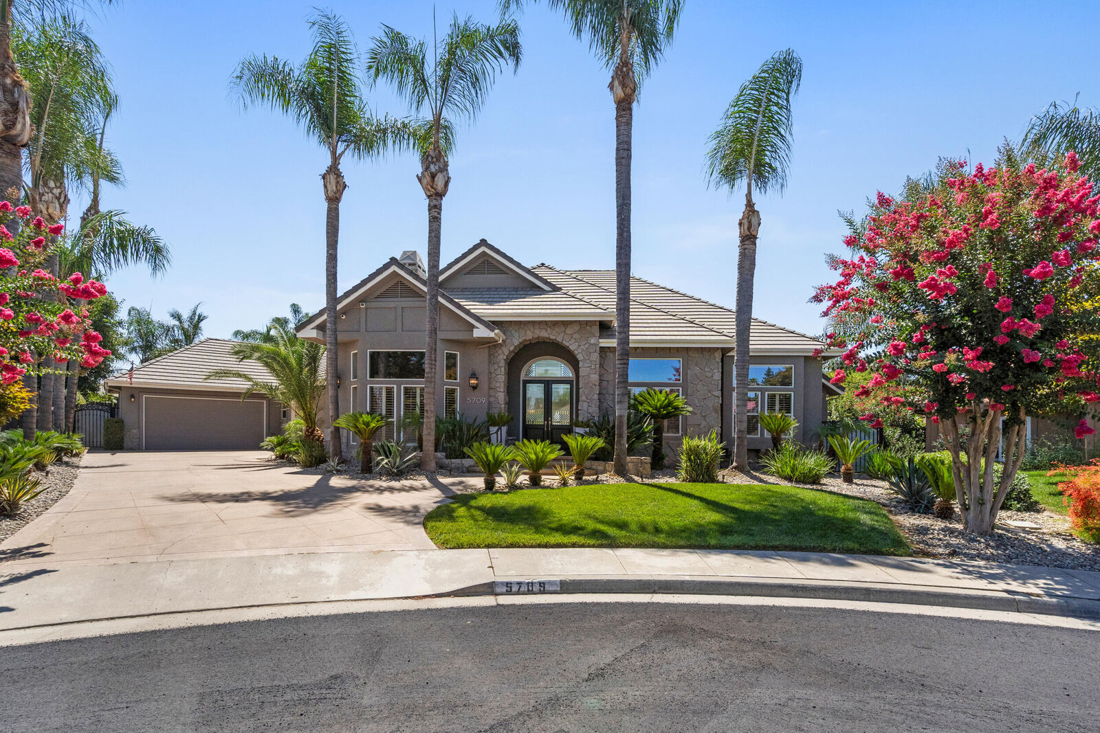 Property Photo:  5709 W Seeger Court  CA 93277 