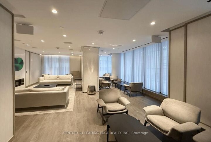 Property Photo:  125 Blue Jays Way 3303  ON M5V 0N5 