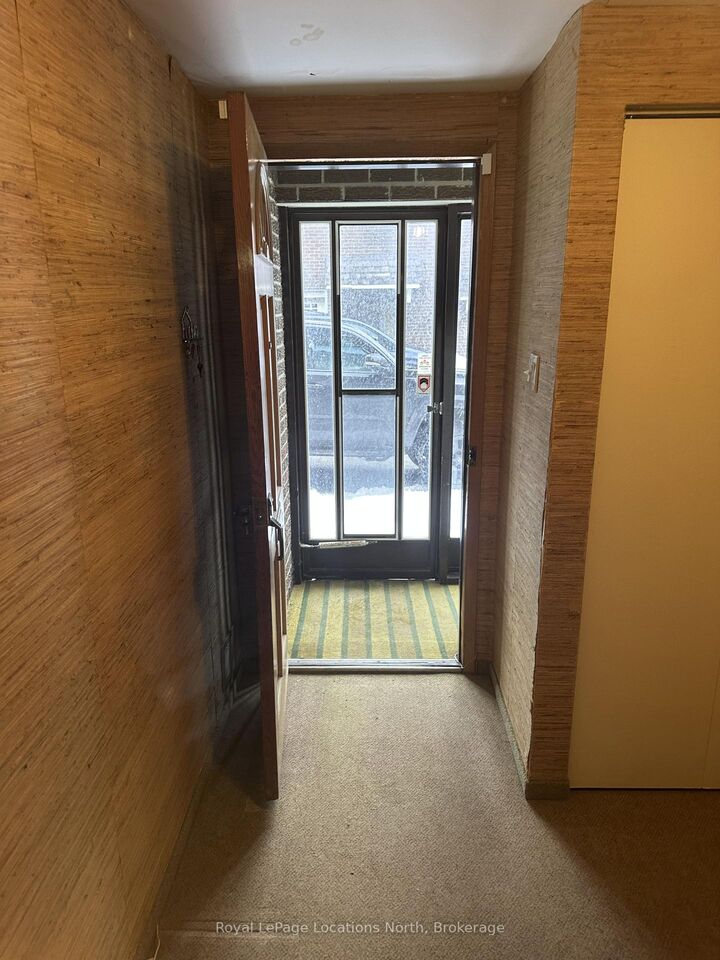 Property Photo: 431 Military Trail 4 ON M1E 4E8
