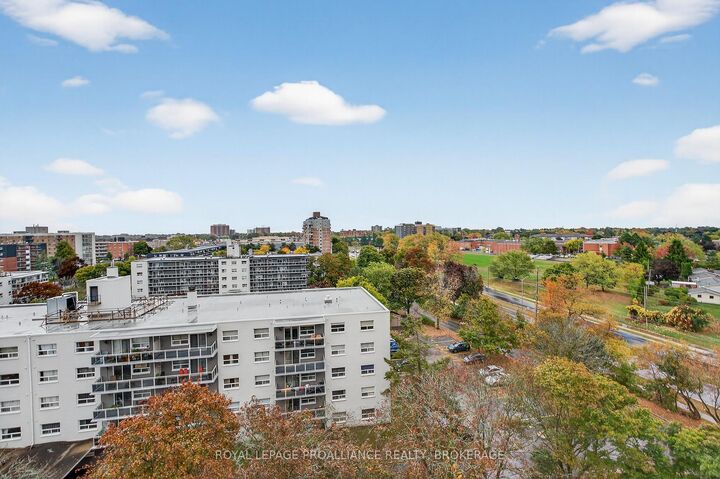 Property Photo: 257 Bath Road 1006 ON K7M 7T3