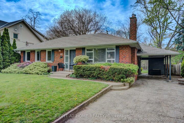 Property Photo: 1493 Constance Drive ON L6J 2T8