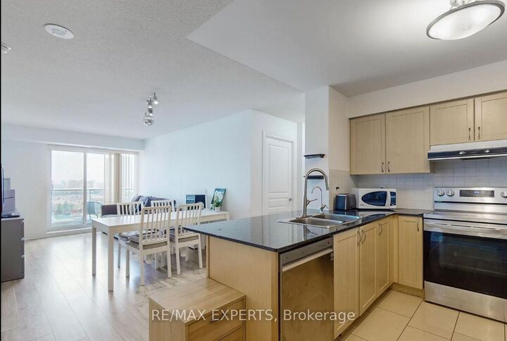 Photo de la propriété:  7 North Park Road 1012  ON L4J 0C9 