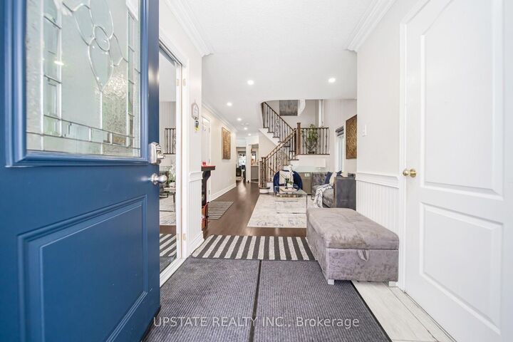 12 Bramfield Street — photo 1