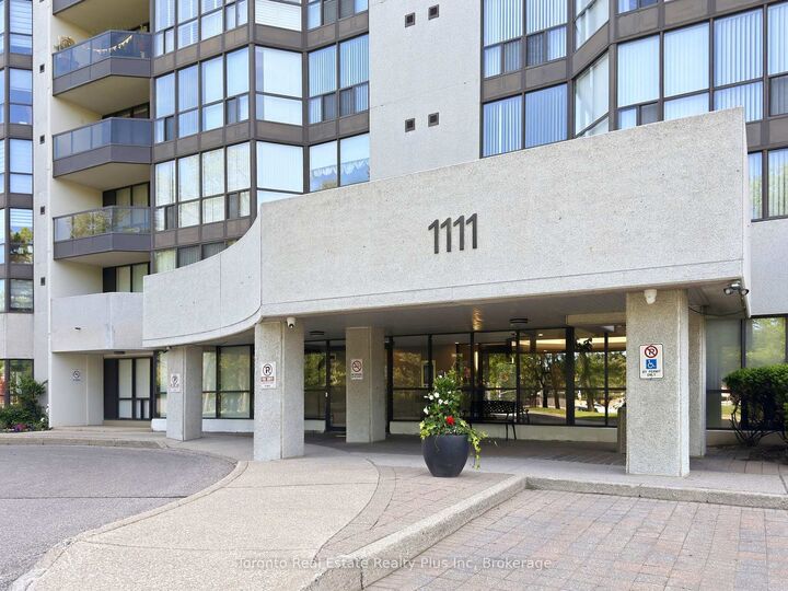 Property Photo:  1111 Bough Beeches Boulevard 203  ON L4W 4N1 