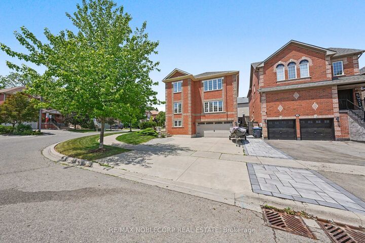 Property Photo: 37 Christensen Avenue ON L7E 2Y5