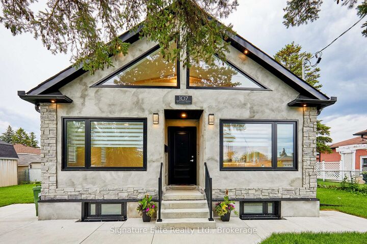 Property Photo:  100A Kitchener Road Garden Suite  ON M1E 2X7 