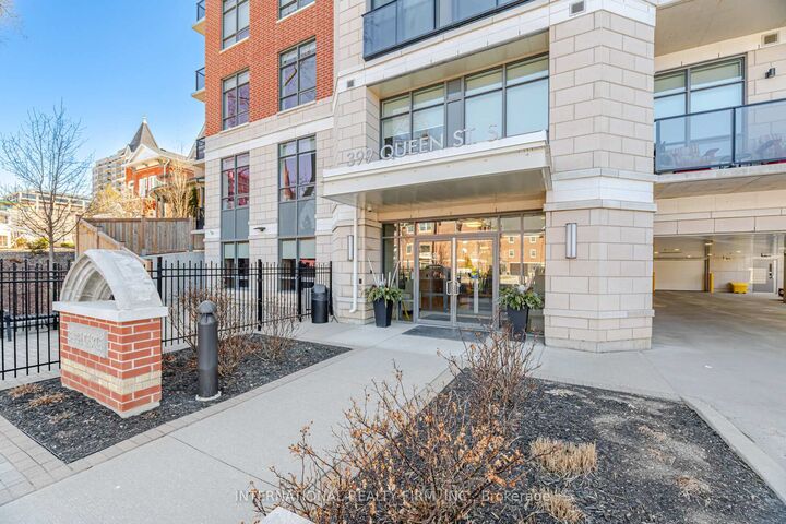 Property Photo: 399 Queen Street S 211 ON N2G 0C4
